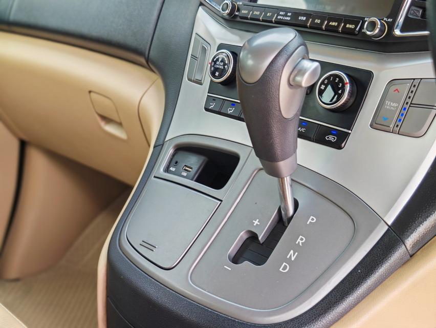 ขาย HYUNDAI H1 2.5 ELITE ปี 2017 11