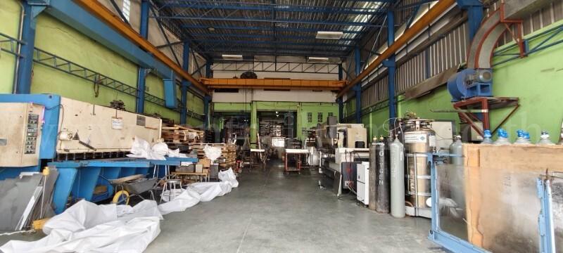 โกดังห่างถนนเพชรเกษม 50 เมตร 4