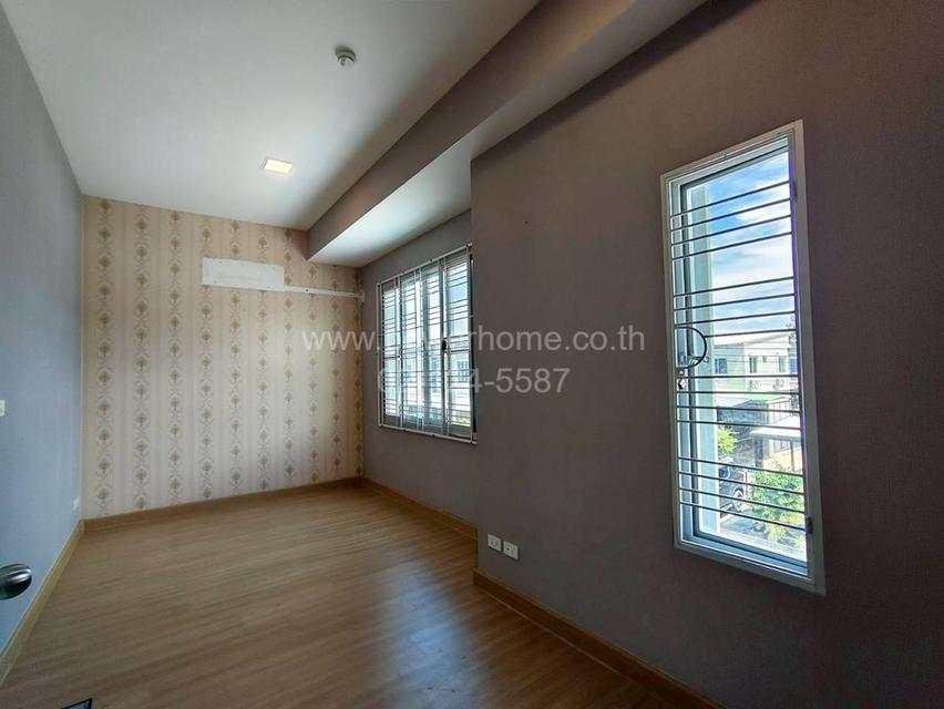 หมู่บ้านพฤกษาวิลล์ ประชาอุทิศ – สุขสวัสดิ์ 78 ใกล้ตลาด บิ๊กซีประชาอุทิศ ถนนสุขสวัสดิ์ แขวงทุงครุ เขตทุ่งครุ กรุงเทพมหานคร 17