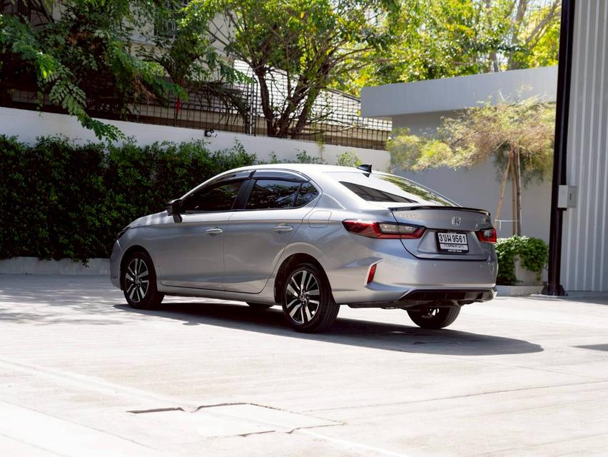 Honda City 1.0 RS ปี 2022 รถสภาพนางฟ้า เจ้าของเดียว ไม่มีประวัติชนไม่ใช่รถน้ำท่วม รูปที่ 7