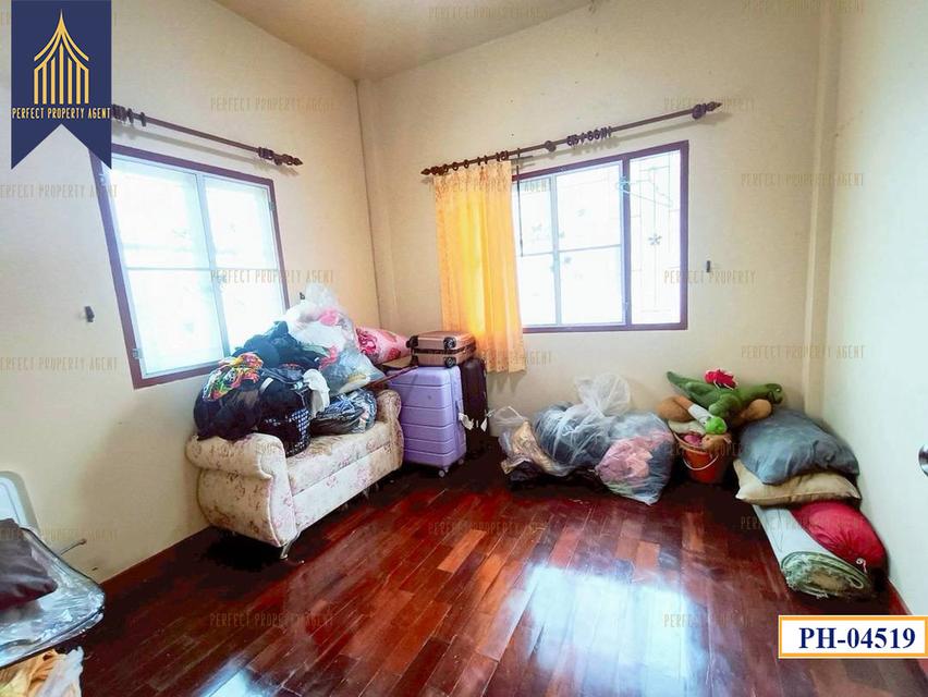 ขาย บ้านเดี่ยวหมู่บ้านปิยวรารมย์ ไทรน้อยห้องหัวมุม 10