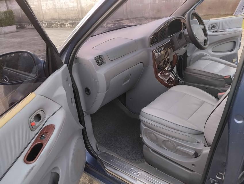 Kia Carnival ขายรถครอบครัว 7 ที่นั่ง 2003 11