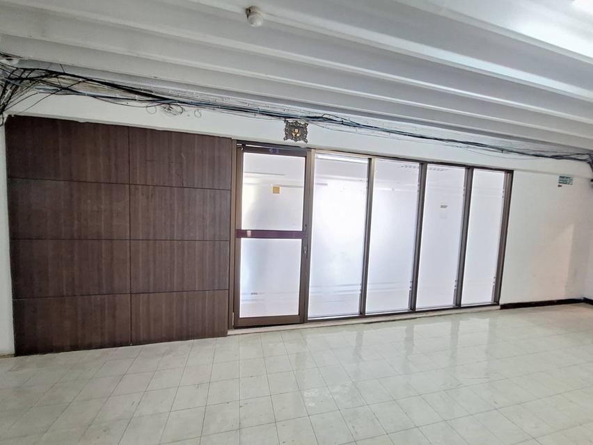 คอนโด พหลโยธิน 8 (ซอยสายลม) 2