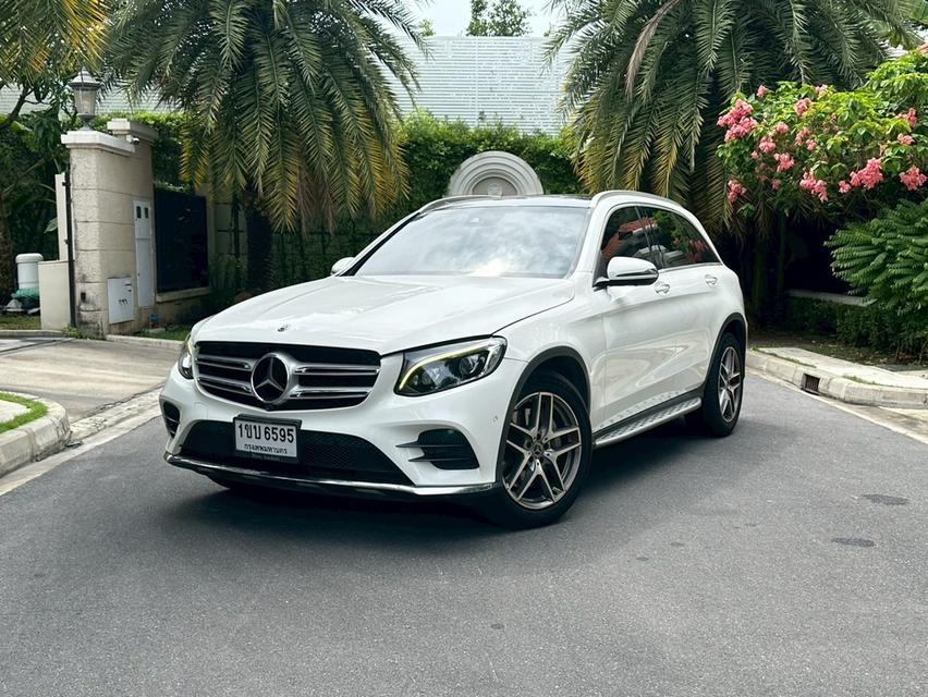 Mercedes Benz GLC250d AMG Dynamic 4MATIC (W253)2.2L Diesel Turbo 9G-Tronic Sunroof