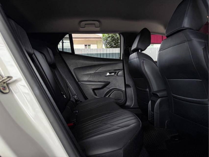 Peugeot 2008 1.2Allure ปี23 13