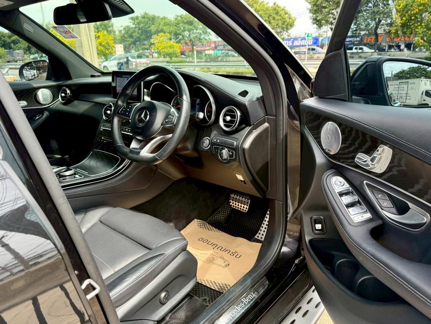 Benz Glc250d Amg 4Matic ปี18 10