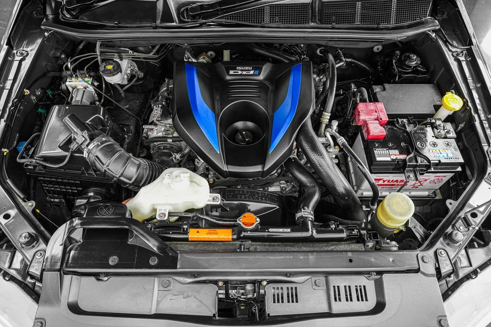2020 ISUZU D-MAX 3.0 CAB-4 Hi-Lander M เกียร์ออโต้ สีดำ เลขไมล์ 124855 กม. 20