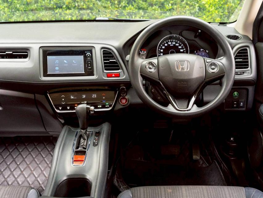 Honda HR-V 1.8S ปี 2016 16