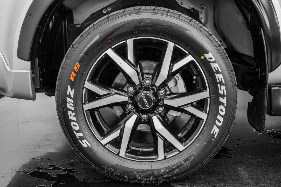 2019 ISUZU MU-X 3.0 DVD Navi THE ONYX 4WD AT สีเทา ไมล์ 127313 กม. 18