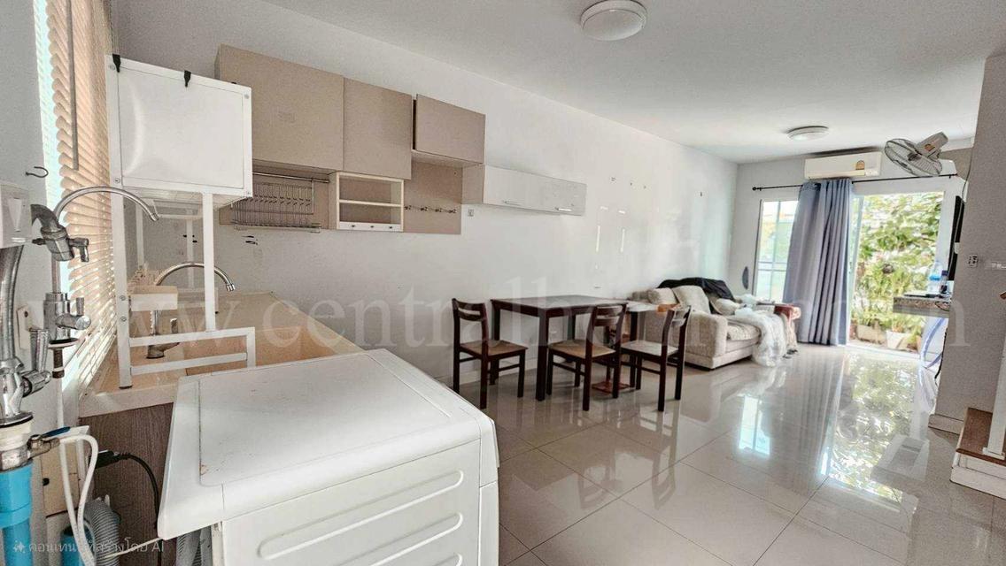 ทาวน์โฮม เจ ทาวน์ เอ็กคลูซีฟ รังสิต - คลอง 1 บ้านสวย พร้อมอยู่ 3