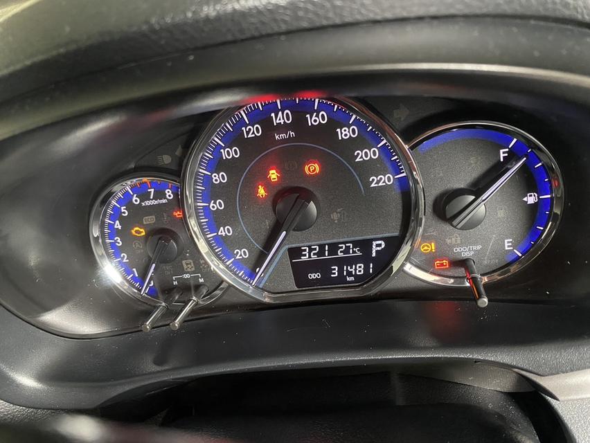 ขาย Yaris 1.2 Sport 2021 รุ่นรองท๊อป  9