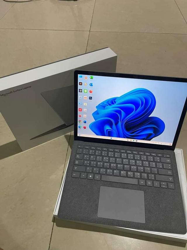 Microsoft Surface Laptop 3 2