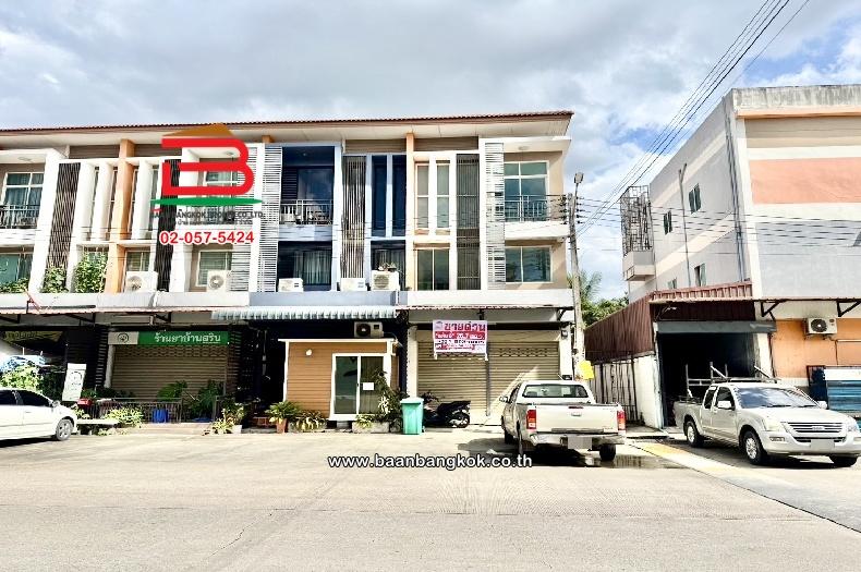 ทาวน์โฮม โครงการ ไอลีฟ ทาวน์ ลำลูกกาคลอง 3 เนื้อที่ 26.7 ตร.ว ตำบลลาดสวาย อำเภอลำลูกกา จังหวัดปทุมธานี 1