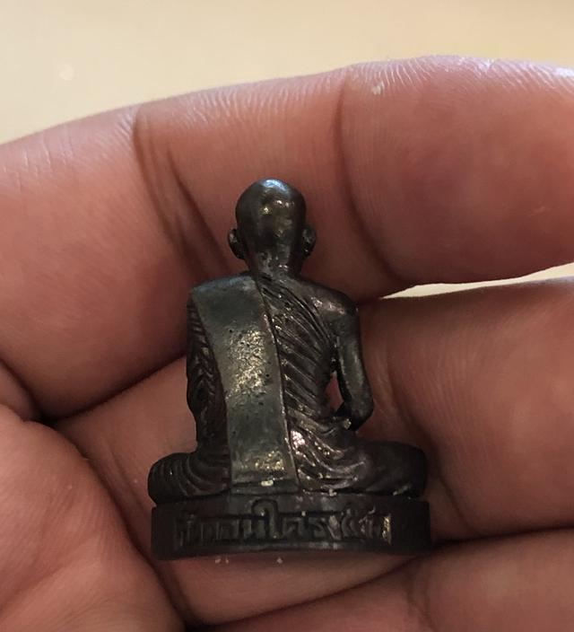 พระท่านผอม เปสโล 2