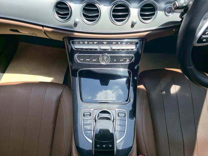 รหัสรถ BAC4606  E350e AVENTGARDE Plug-in Hybrid Facelift (W213)📅 ปี 2019 15