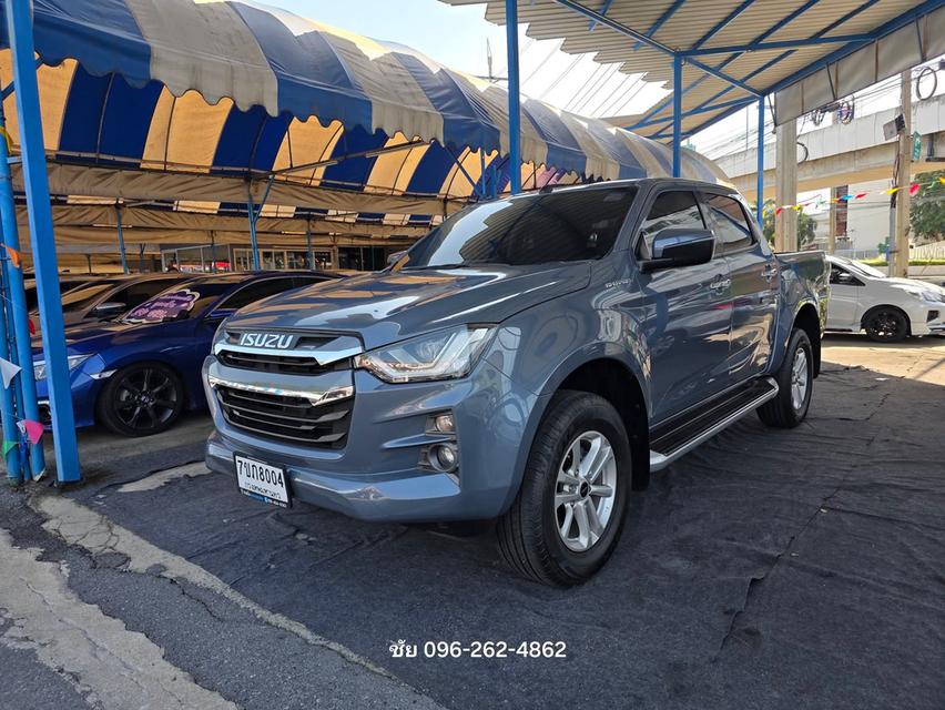 ปี 2023 ISUZU #DMAX 1.9 L DA HI-LANDER 4ประตู M/T (7ขภ 8004 กทม.)สีเทา