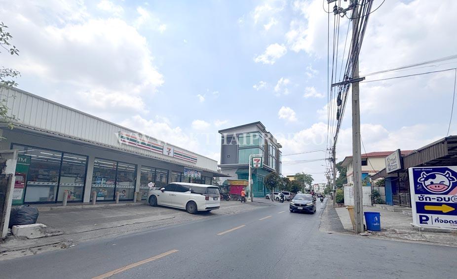 อาคารพาณิชย์ 2 คูหา ถนนสุคนธสวัสดิ์ ลาดพร้าว ใกล้โรงเรียนสตรีวิทยา 2 17
