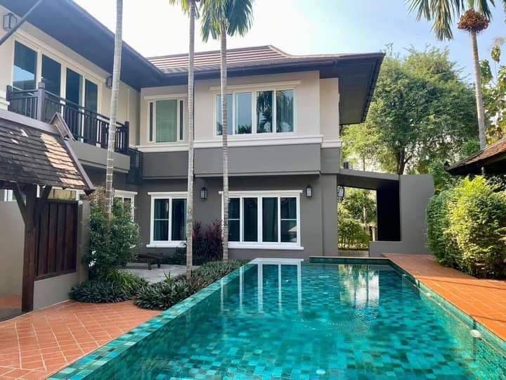 บ้าน พร้อมสระว่ายน้ำ pool villa  ขนาด 426 ตรว. รวมพื้นที่ใช้สอย722 ตรม.  3