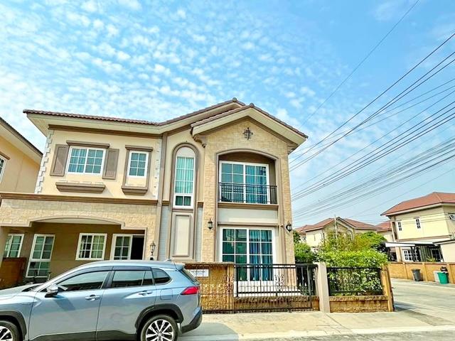 รพ.เกษมราษฎร์ บางแค 1.8 กม. ตลาดสำเพ็ง 2 1.8 กม. ให้เช่าบ้าน 5 แอร์ MRT หลักสอง 2.1 กม.รร.สวนโมกข์อนุสรณ์ 1.1 กม. 3 นอน  1