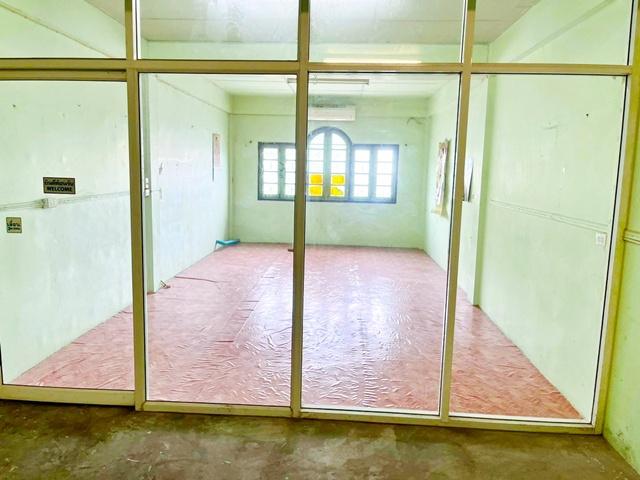 ใกล้Big C บางบอน 2.5 กม. 18 ตร.ว.320 ตร.ม. ใกล้ตลาดบางบอน 1.2 กม.7-11 ธนาคาร เอกชัย กาญจนา อาคารพาณิชย์ให้เช่า 3นอน 3แอร 3