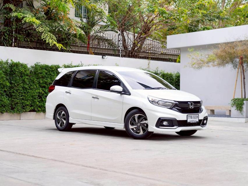 Honda Mobilio 1.5 RS ปีจด 2018 ♨️ ประกันเครื่องเกียร์หลังการขาย3ปี ♨️ รูปที่ 3