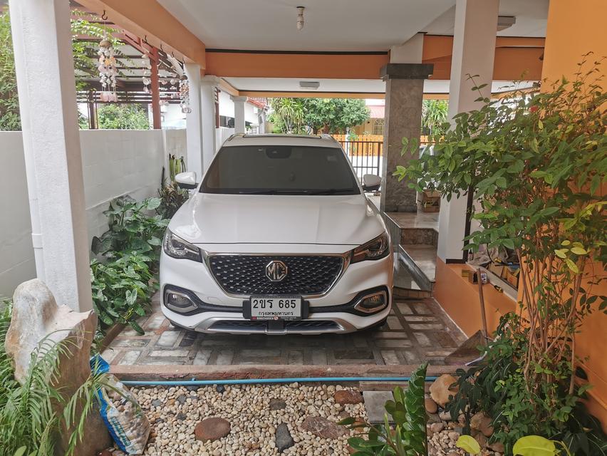 MG HS 1.5X turbo
