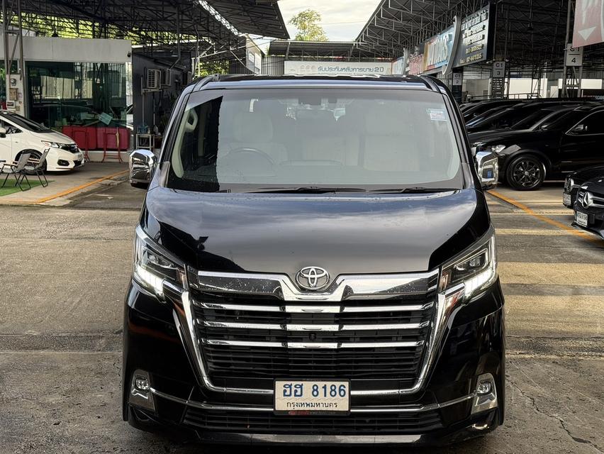 Toyota majesty 2.8 พรีเมี่ยม