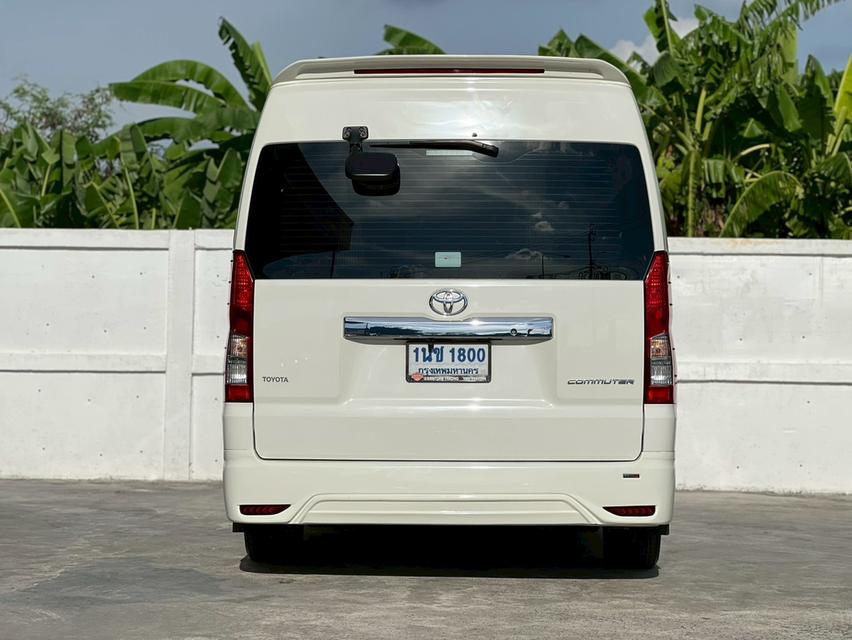 ปี 2024 TOYOTA COMMUTERรถตู้แต่ง VIP เต็ม ไมล์หมื่นกว่าโล สำนัก YONTAKIT