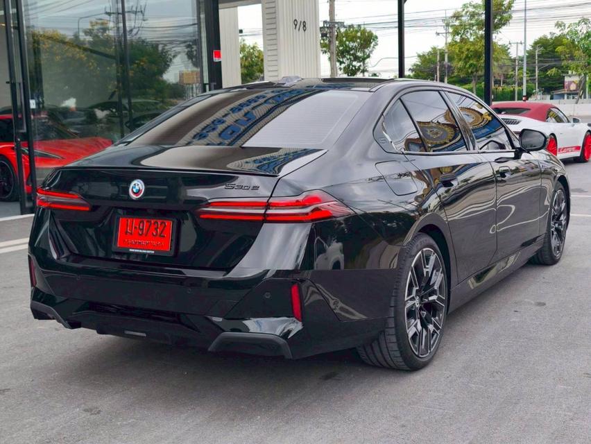 รหัสรถ KPV9732 🚗✨ 2025 BMW 530e M SPORT PRO (ยังไม่จดทะเบียน) ✨🚗 18
