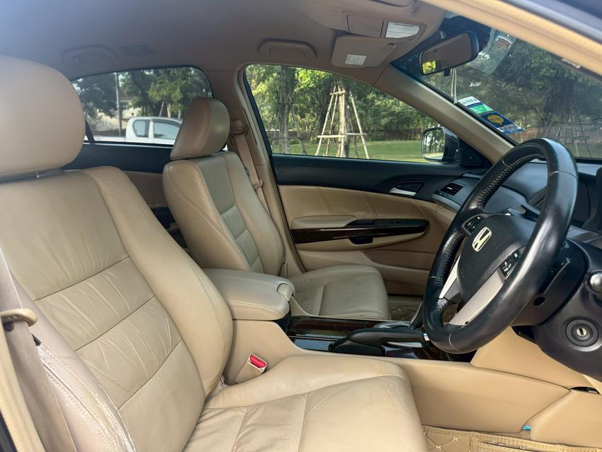 HONDA ACCORD 2.4 EL NAVI (G8) ปี 2009 ไมล์ 289,xxx km. 9