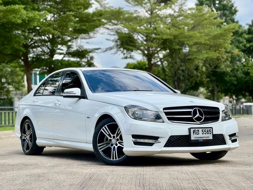 รหัสรถ AVA5565 🌈 Mercedes Benz C200 Edition C Sport AMG W204 รุ่นพิเศษ (หายาก) ตัวสุดท้าย ปี 2014