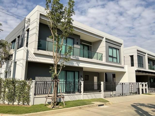 ให้เช่าบ่้านเดี่ยว 2 ชั้น 61 ตรว. หมู่บ้าน Centro Bangna ใกล้ เมกะ บางนา 5