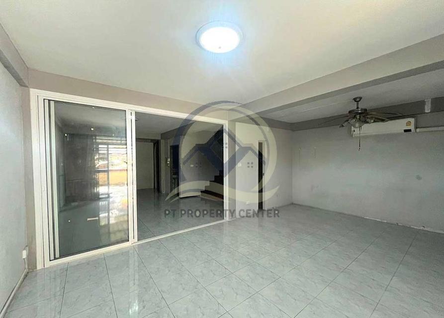 ทาวน์โฮม 2 ชั้น ต่อเติม ราคาสุดพิเศษ : โครงการสิชล กาญจนาภิเษก 4