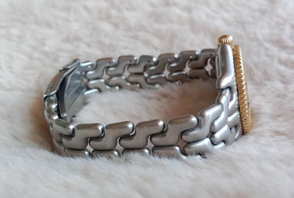 20.TAG HEUER ระบบ Quartz Lady size หน้าปัด 32 mm พร้อมกล่องแท้ 4