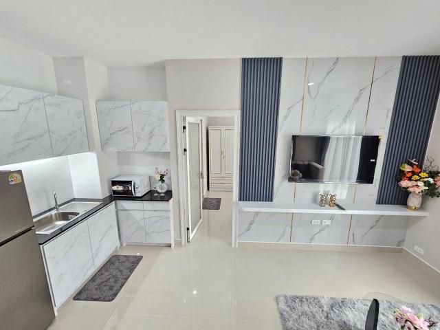 Condo CC2 ซอยเขาน้อยบุญสัมพันธ์ พัทยากลาง เฟอร์นิเจอร์เครื่องใช้ไฟฟ้าครบ 3