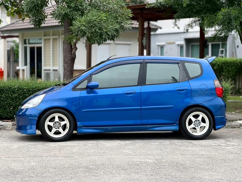 Honda Jazz GD 1.5 VTEC เครื่องยนต์: เบนซิน เกียร์:ออโต้ ปี: 2004 สี:น้ำเงิน รูปที่ 5
