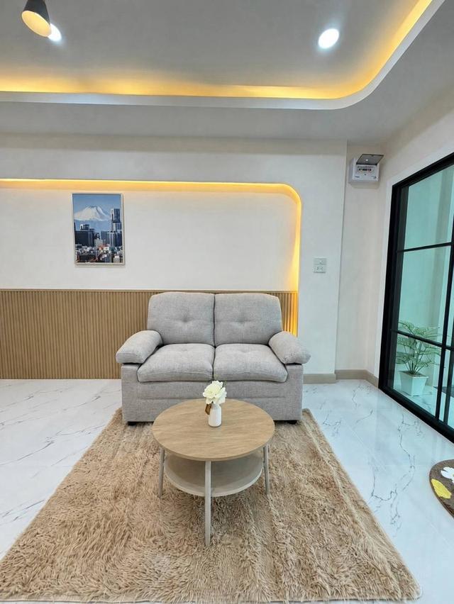 [หลังมุม สไตล์ Minimal] ทาวน์เฮาส์ชั้นเดียว หมู่บ้านตะวันงาม ซอยกันตนา-บางใหญ่ 2