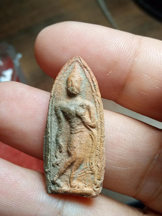 พระลีลาเก่าเก็บสวยๆ
