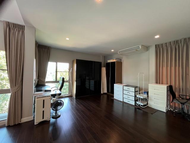 ขายบ้านเดี่ยวหรู หลังมุม บางกอก บูเลอวาร์ด ซิกเนเจอร์ เพชรเกษม-ปิ่นเกล้า 8