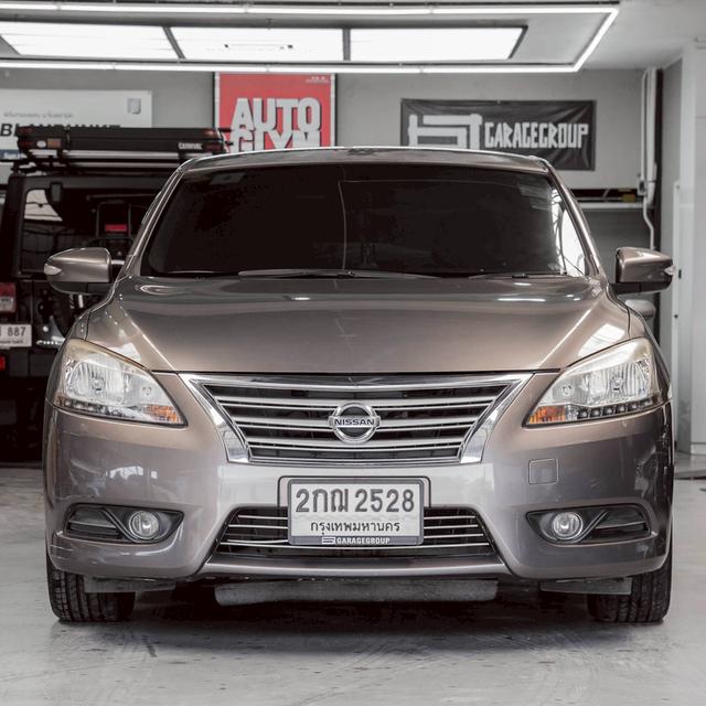 รหัสรถ 67GG2528 NISSAN SYLPHY 1.8V ปี 2013 AUTO