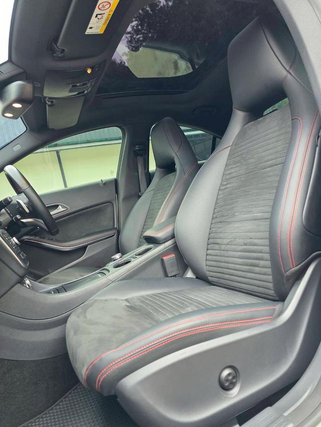 MERCEDES BENZ CLA250 AMG Dynamic Sport Coupe สีขาว ปี 2016 ไมล์ 110,000กม. 9