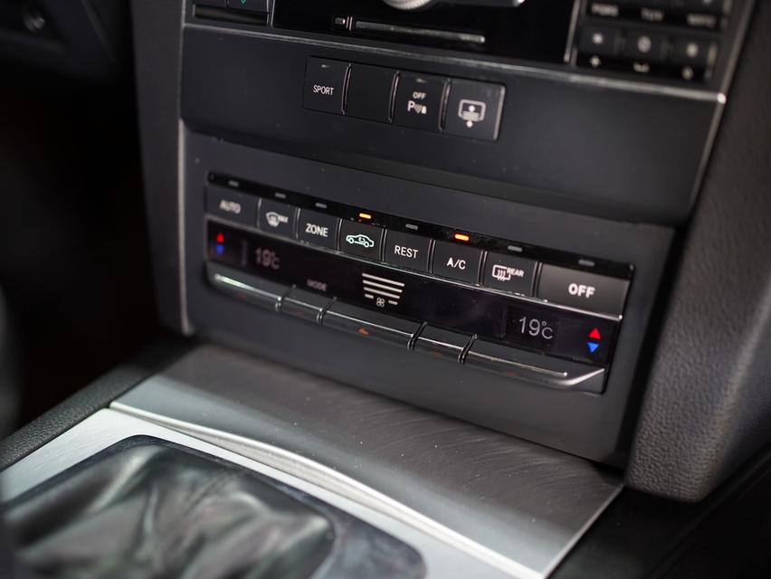 รหัสรถ JRS5964 Benz E250 Coupe ปี 12 15