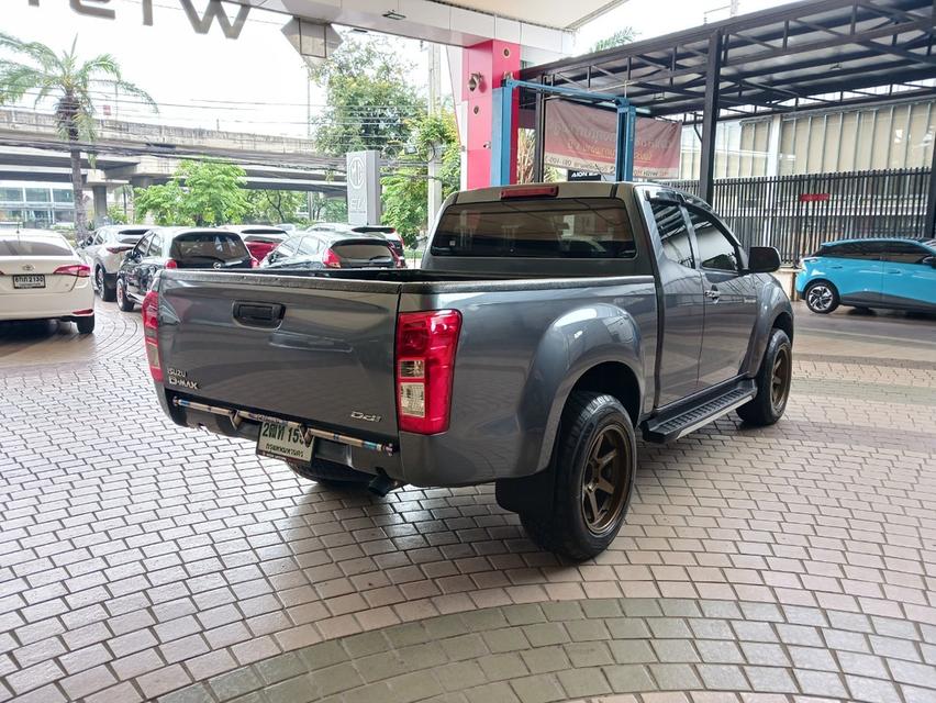 ขายรถ Isuzu D-max 1.9L ddi Space-cab Hi-Lander ปี 2018 สีเทา เกียร์ธรรมดา  4