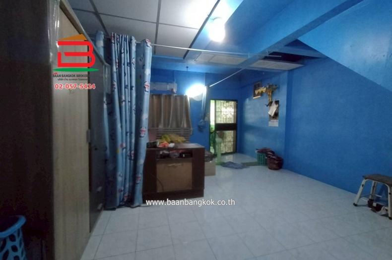 ทาวน์เฮาส์ หมู่บ้าน แอร์วิลล่า ลำลูกกา คลอง 2 เนื้อที่ 16 ตรว. ตำบลคูคต อำเภอลำลูกกา จังหวัดปทุมธานี