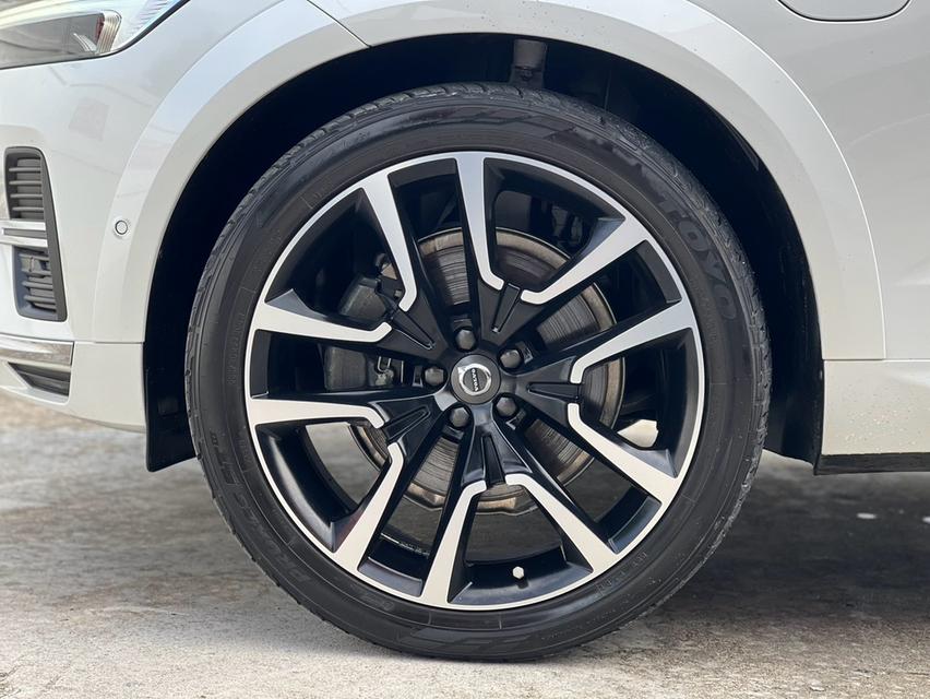 VOLVO XC60, 2.0 RECHARGE T8 R-DESIGN AWD ปี 2021 โฉม ปี14-ปัจจุบัน สีขาว รูปที่ 16
