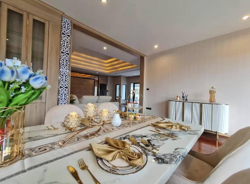  Luxurious Single-Story Modern Thai-Style Pool Villa in the heart of South Pattaya, 6