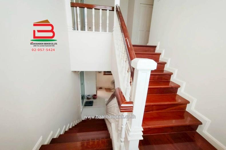 บ้านเดี่ยว หมู่บ้าน เพอร์เฟค มาสเตอร์พีช รัตนาธิเบศร์ เนื้อที่ 84.4 ตรว. ตำบลไทรม้า อำเภอเมืองนนทบุรี จังหวัดนนทบุรี 9