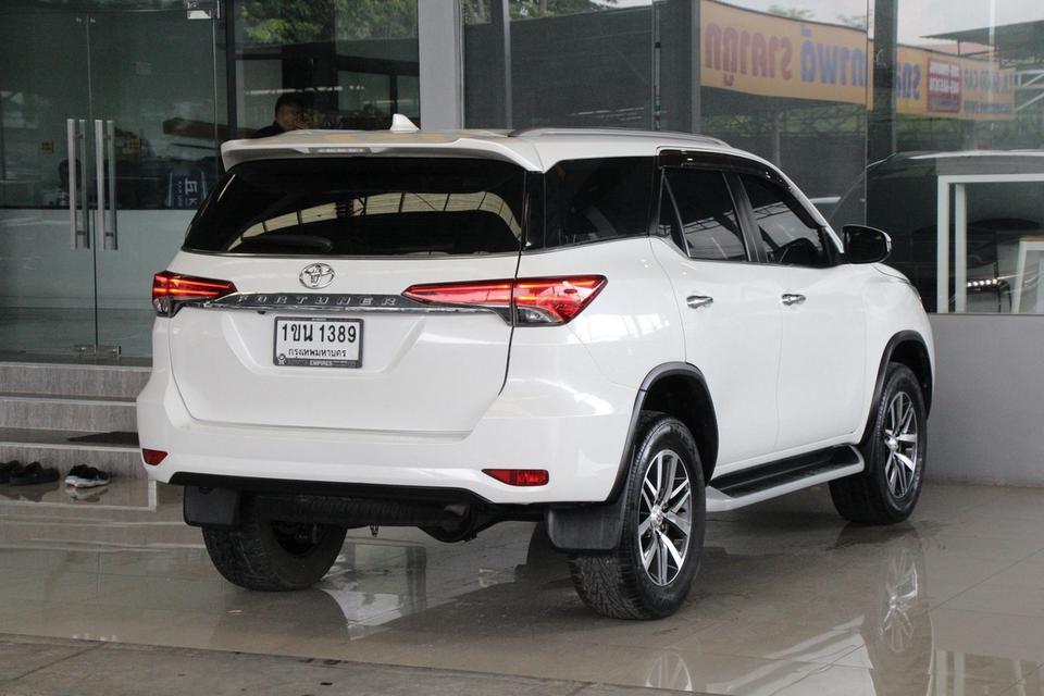 (แจ้งรหัสรถ TKG1389) TOYOTA FORTUNER 2.4 V ปี 2020 รูปที่ 2