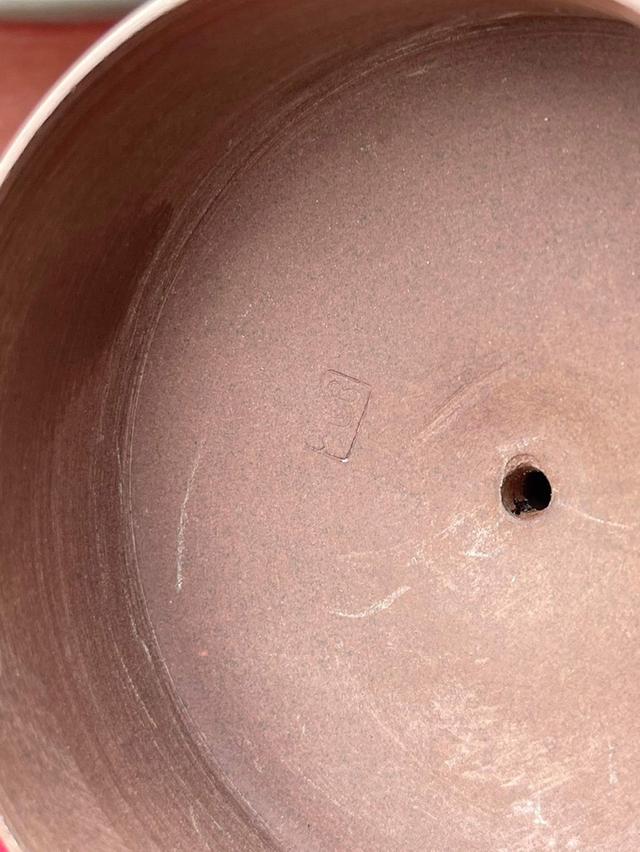 ปั้นชาทรงกระบอก หย่างถัง ป้านชาจีนเก่า กาน้ำชาจีนโบราณ ป้านชาอี๋ซิง จื่อซา ใบใหญ่ 4