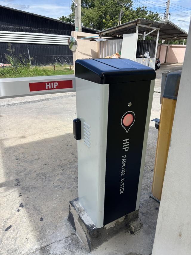 ไม้กั้นเข้าออกหมู่บ้านชลบุรี ไม้กั้นรถยนต์ชลบุรี 063-4422007 ไม้แขนกั้นรถยนต์ชลบุรี พัทยา ศรีราชา บางแสน อ่าวอุดม แหลมฉบัง